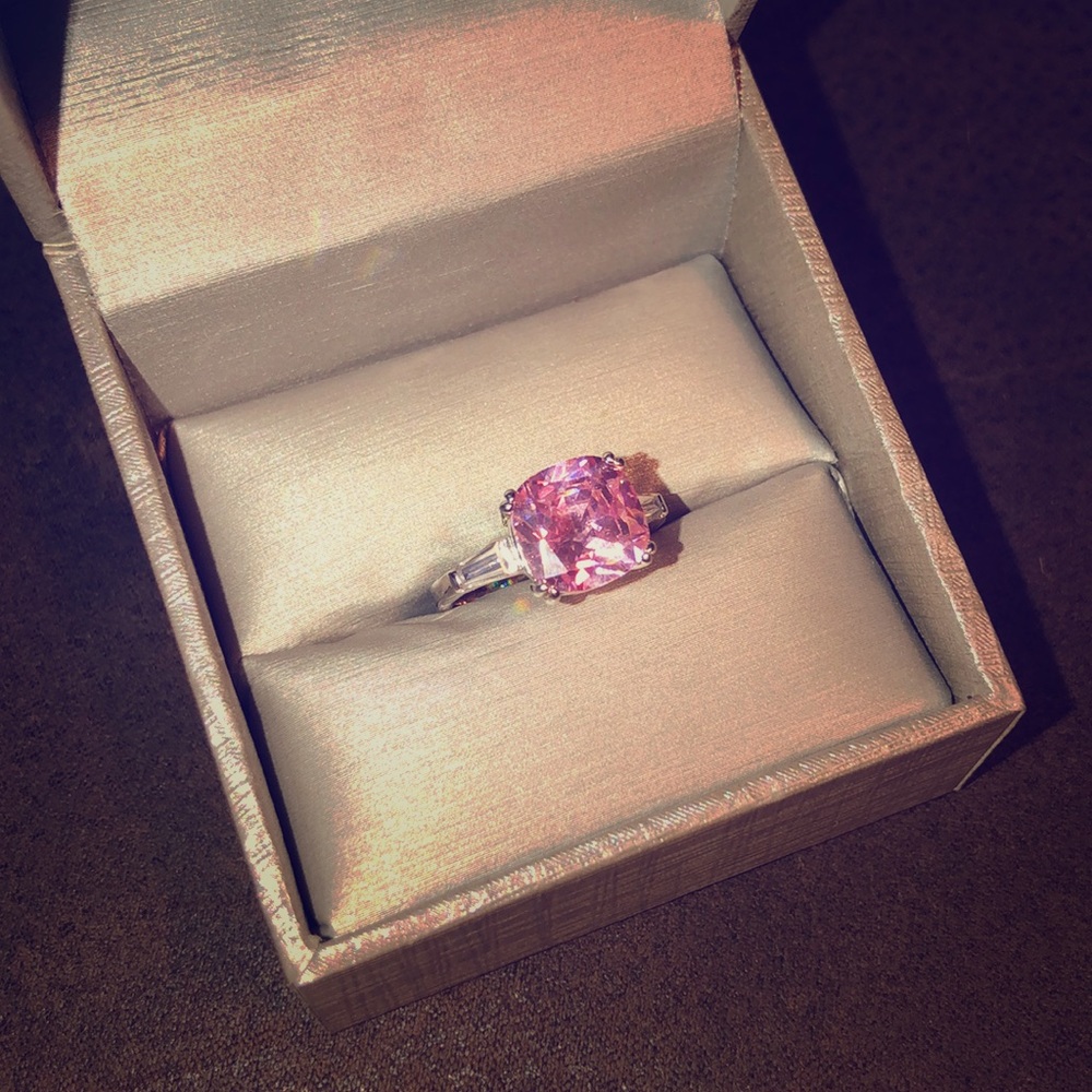 Pink jewel ring